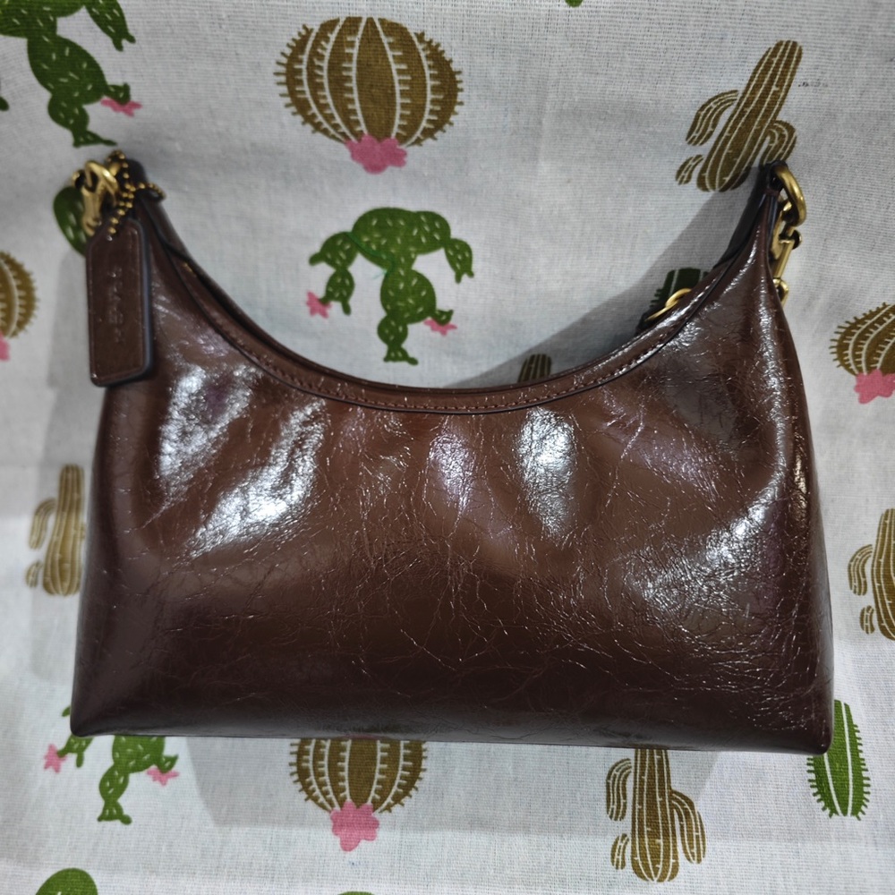 Coach Dark Brown Patent Leather Shoulder Bag with Gold Hardware - Picture 4 of 9